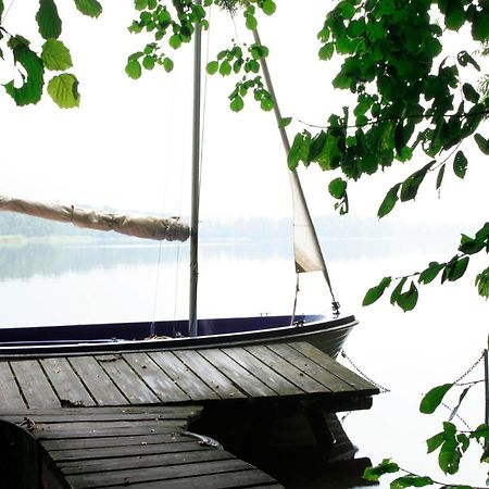 Ferienhaus Am See Perlin Dış mekan fotoğraf