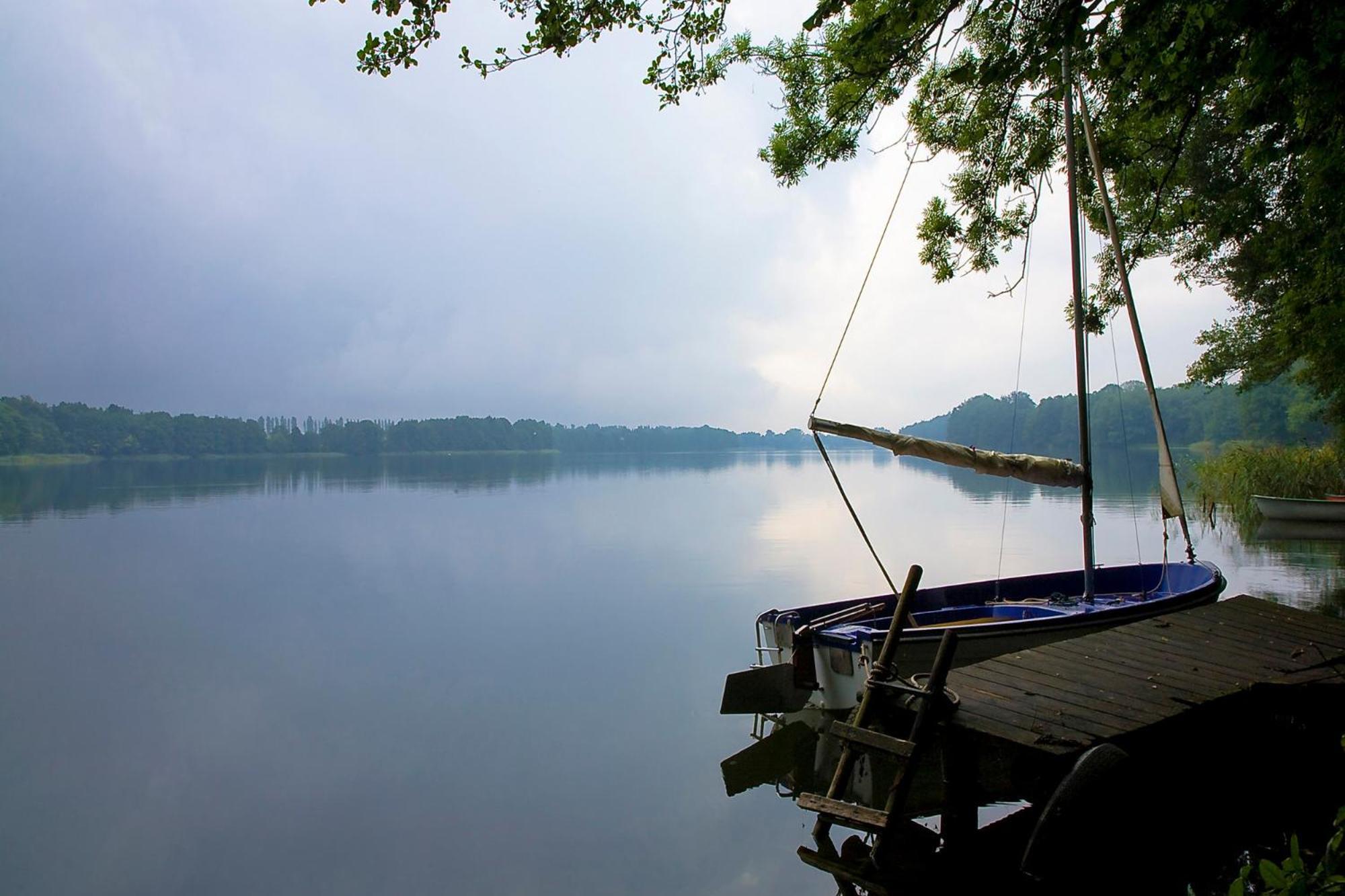 Ferienhaus Am See Perlin Dış mekan fotoğraf